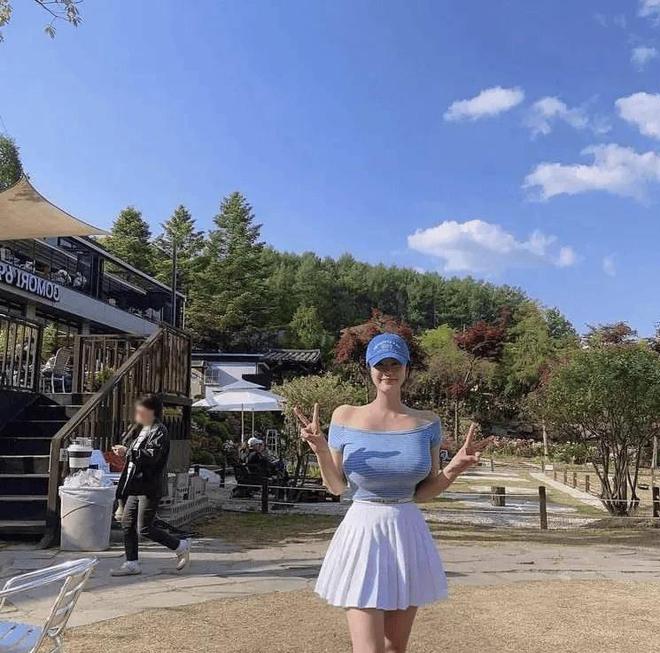 ayoung辣度指数爆表的美女模特麻将胡了试玩模拟器韩国网红tash(图3)